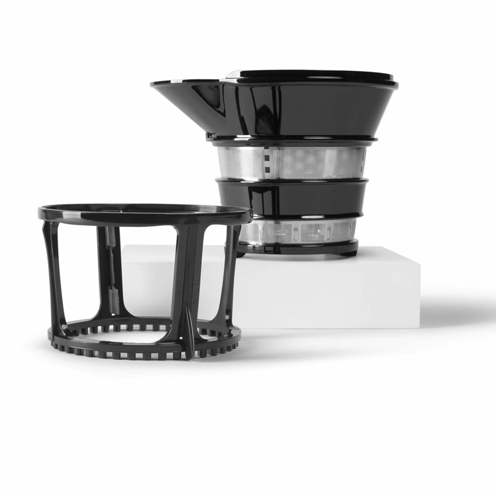 Nutribullet Slow Juicer wyciskarka do soków na zimno, ekstraktor do owoców i warzyw, moc 150 W, pojemnik na miąższ 887 ml, karafka 700 ml, czarny, NBJ500